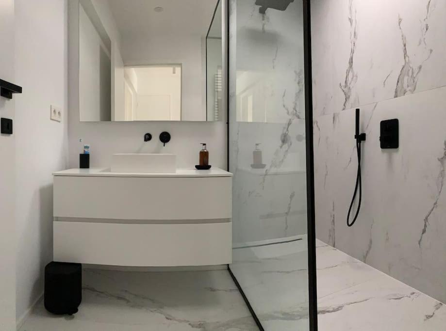 Beautiful Penthouse At 5Min Of Albert Place Knokke-Heist Eksteriør bilde
