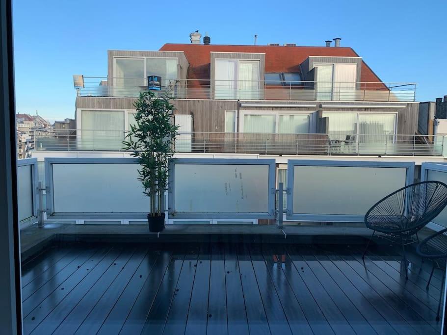 Beautiful Penthouse At 5Min Of Albert Place Knokke-Heist Eksteriør bilde